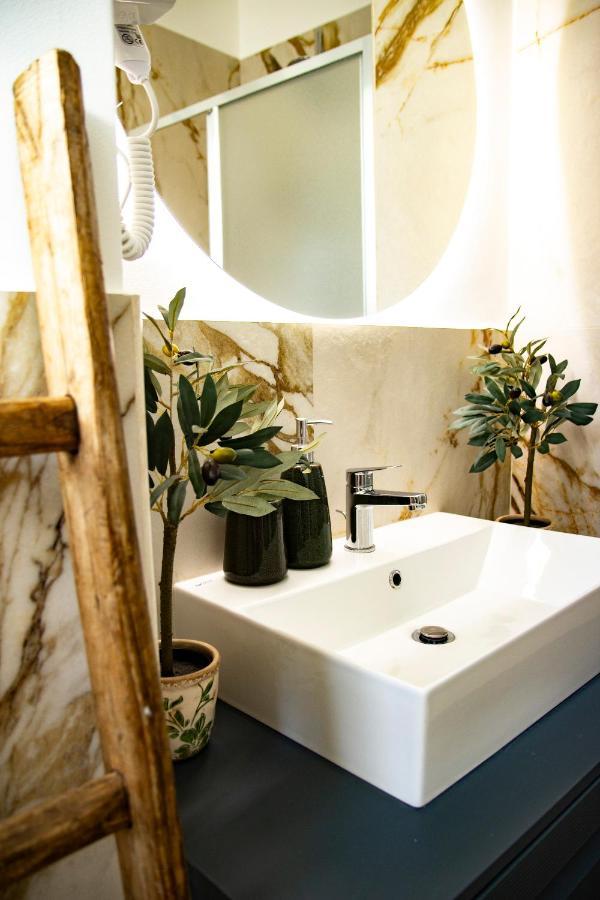 Apartmán Palazzo Donnamaria Manfredonia Exteriér fotografie
